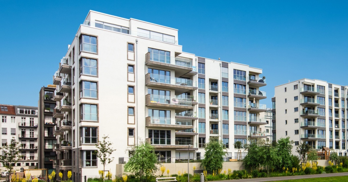 Condominium Apartment to Society