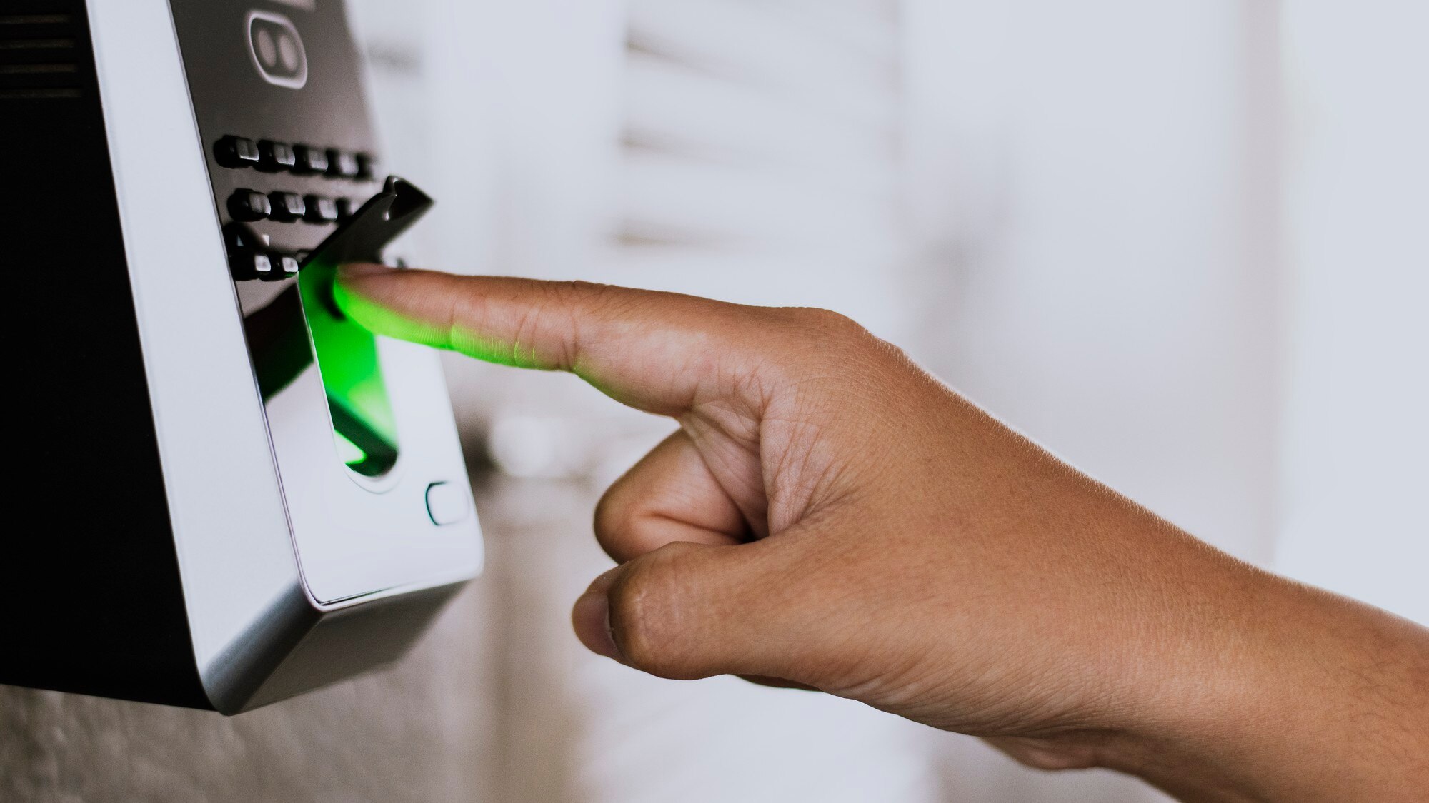 Why Modern Gated Communities Need Smart Security Gate Systems [Expert Guide]